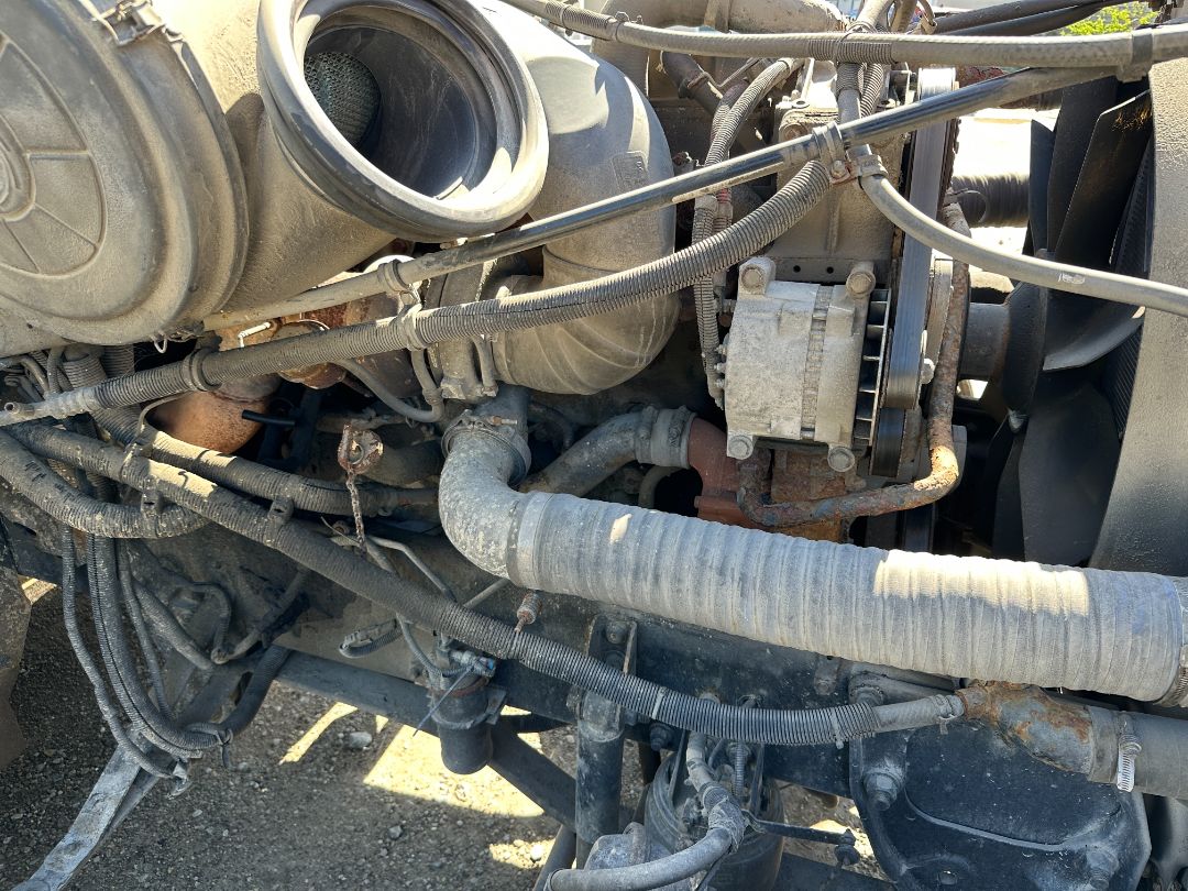 2015 FREIGHTLINER Coronado 132 - Image 31